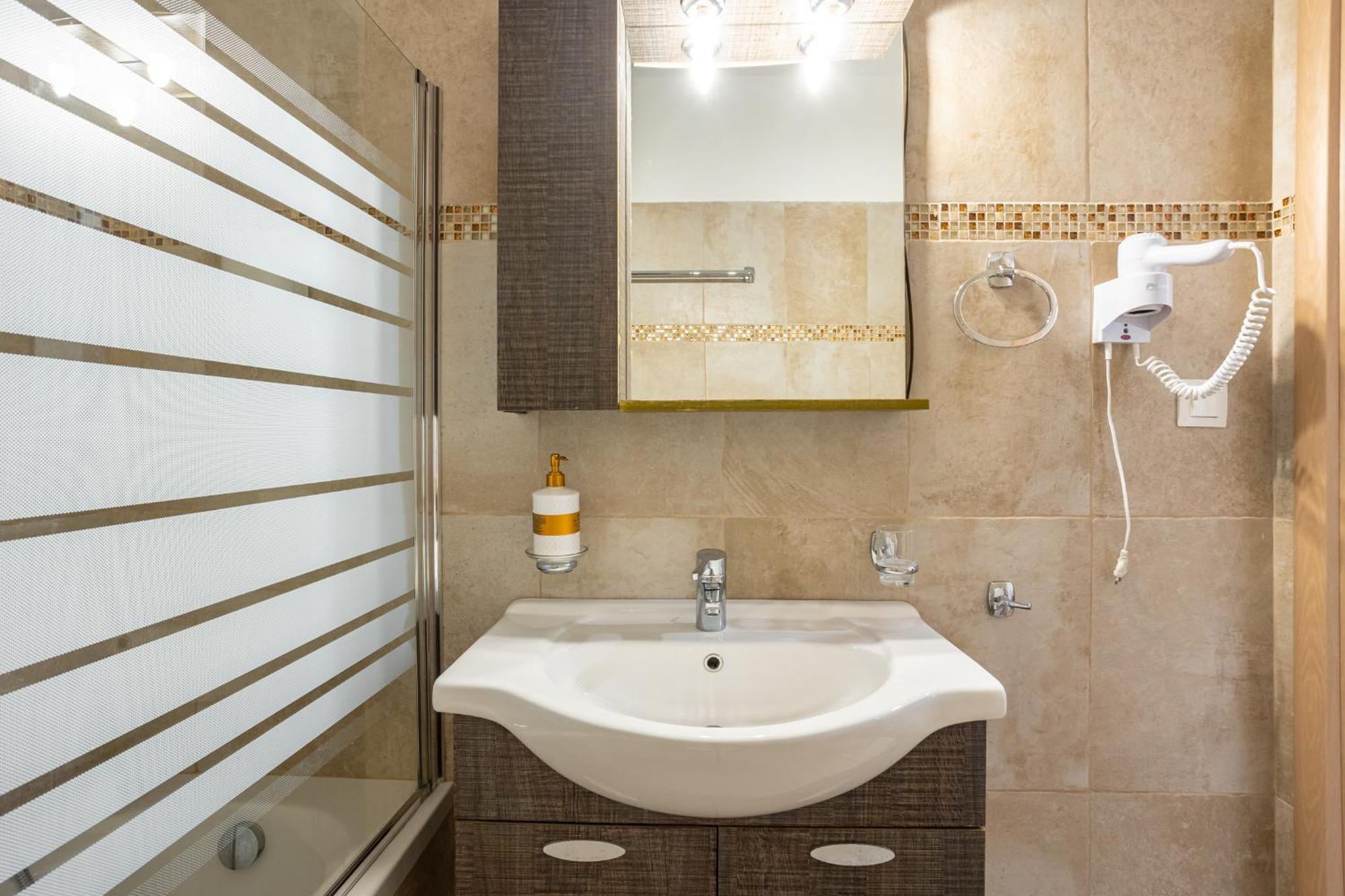 Avia Blue Maisonettes - Messinia Gulf Retreat ภายนอก รูปภาพ