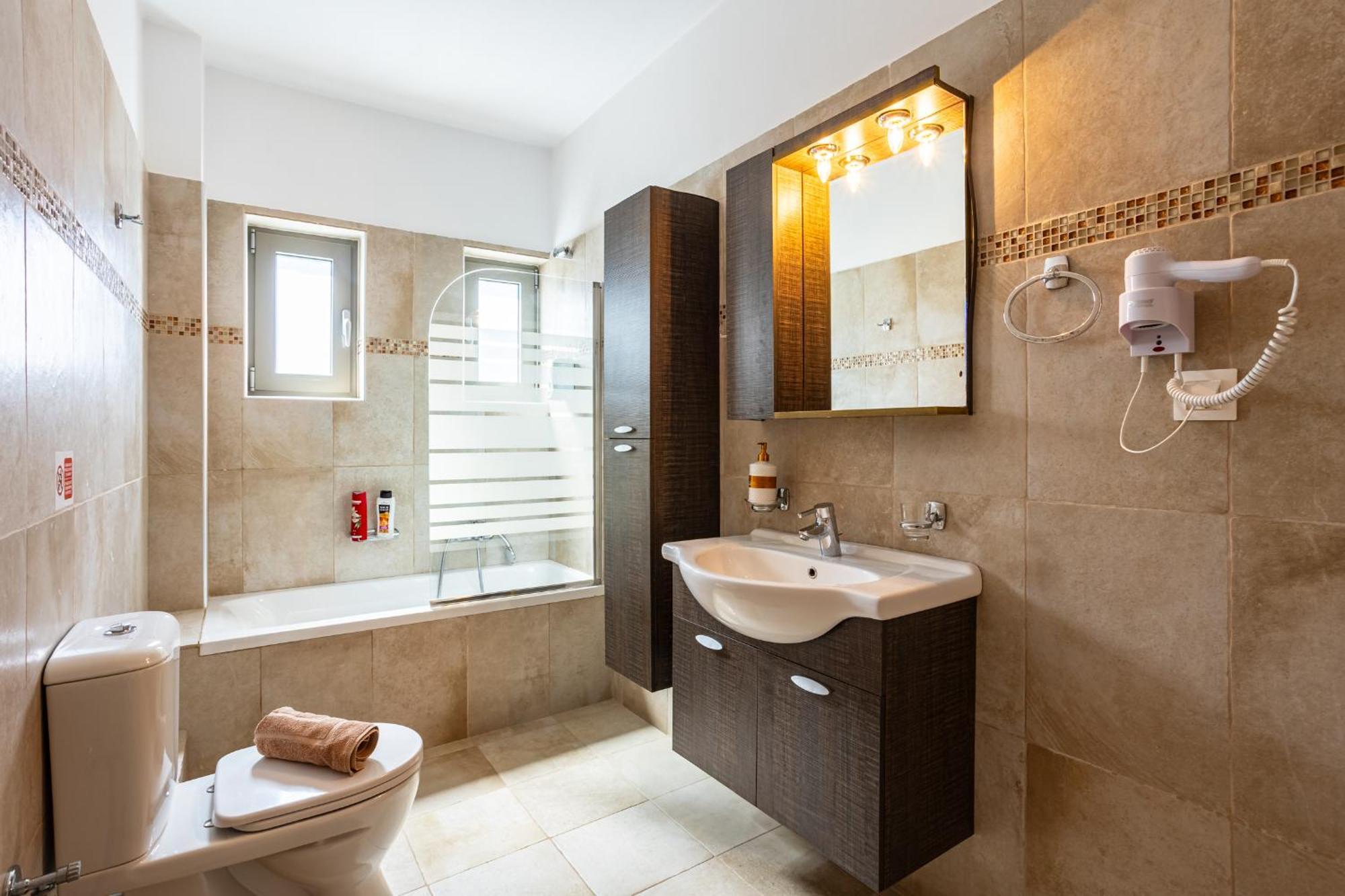 Avia Blue Maisonettes - Messinia Gulf Retreat ภายนอก รูปภาพ