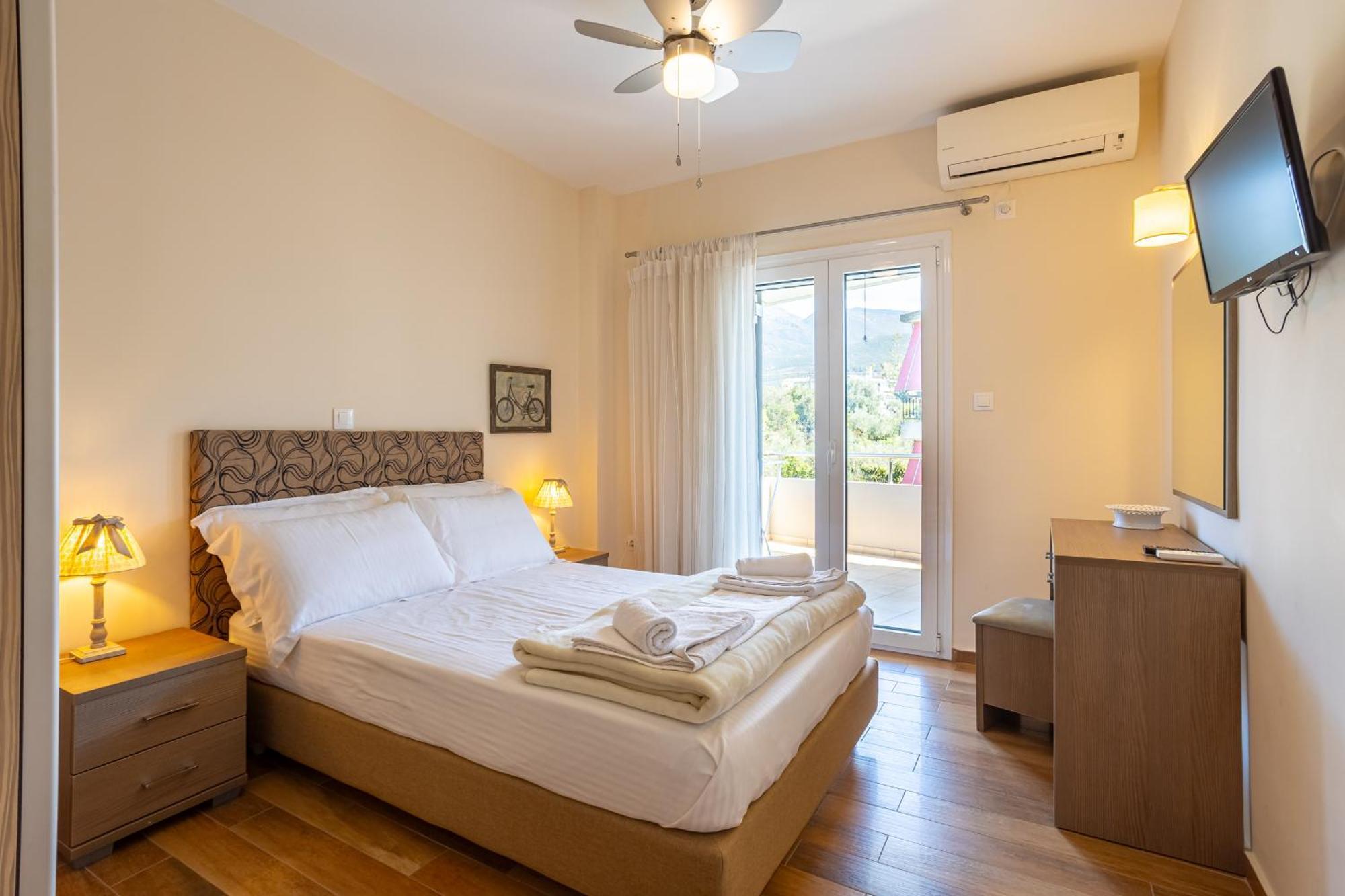 Avia Blue Maisonettes - Messinia Gulf Retreat ภายนอก รูปภาพ