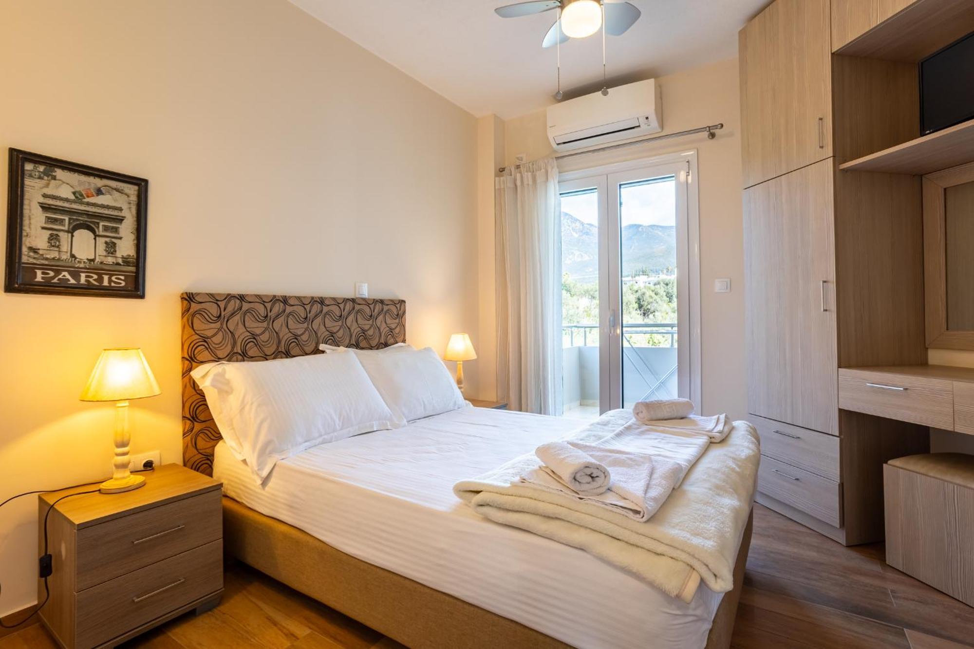 Avia Blue Maisonettes - Messinia Gulf Retreat ภายนอก รูปภาพ