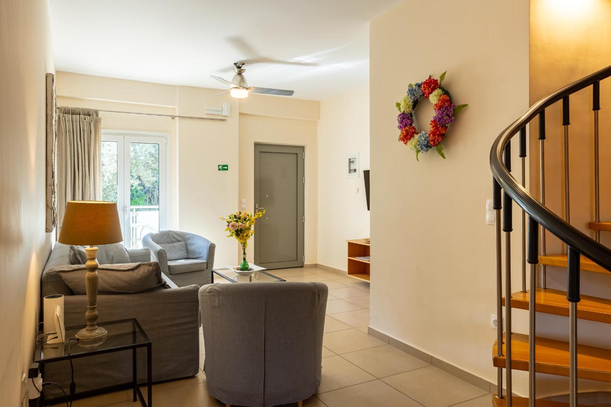 Avia Blue Maisonettes - Messinia Gulf Retreat ภายนอก รูปภาพ